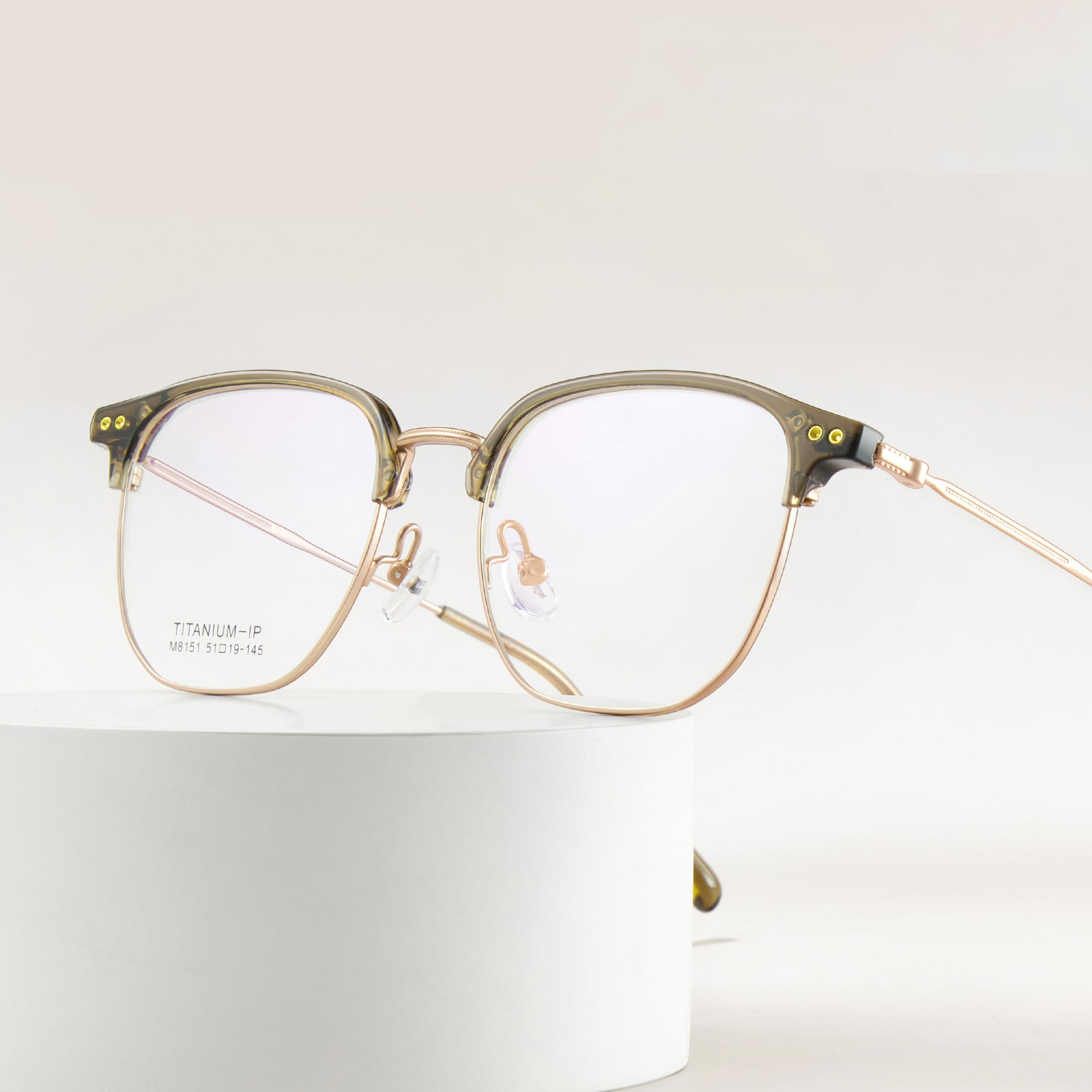 M8151 Square Circle Lättvikts β Titanium glasögon