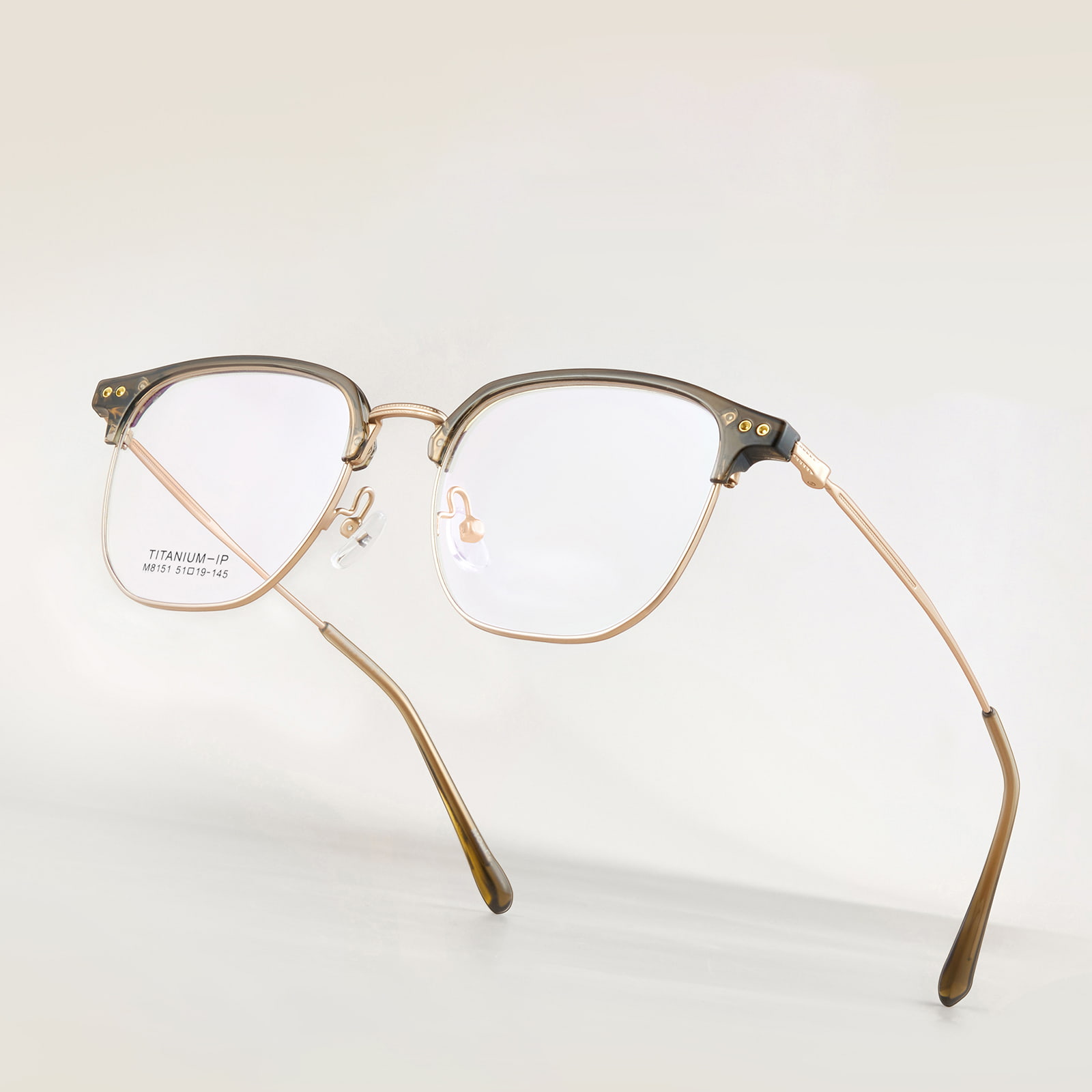 M8151 Square Circle Lättvikts β Titanium glasögon