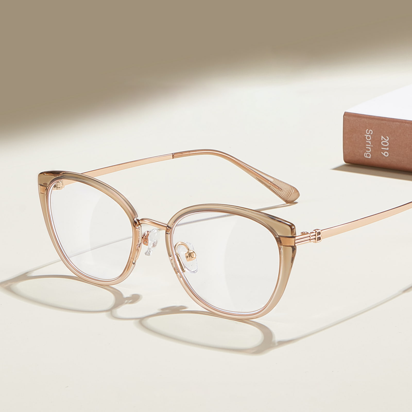 210448 Clear Cat-Eye randiga bokstäver Anti-Blue Light Glasögon