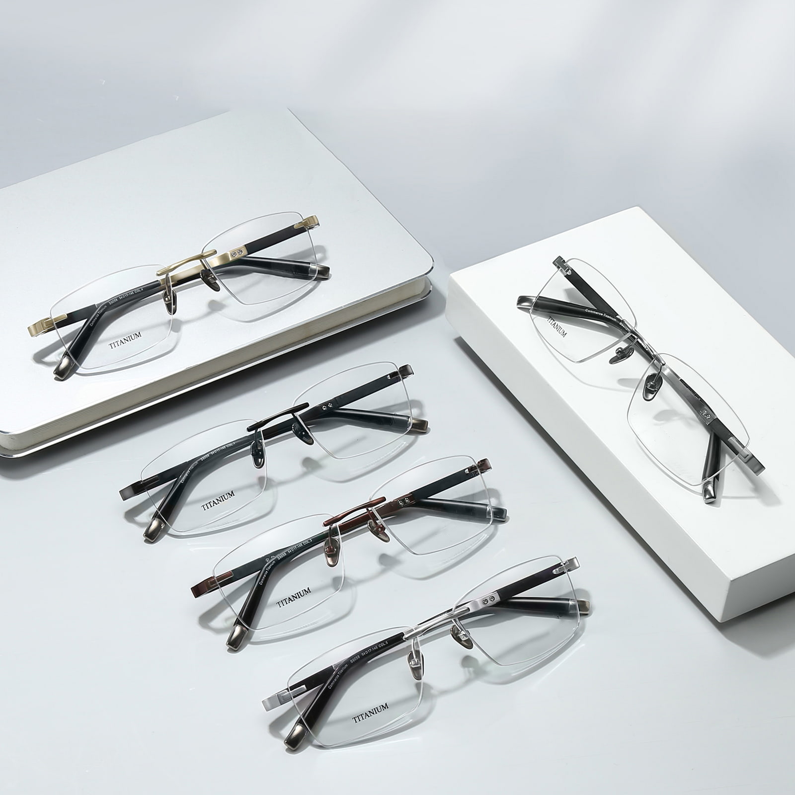 9058 Ramlösa Anti-Break Edge Pure Titanium glasögon